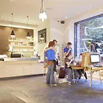 The Cat\'S Pajamas Hostel